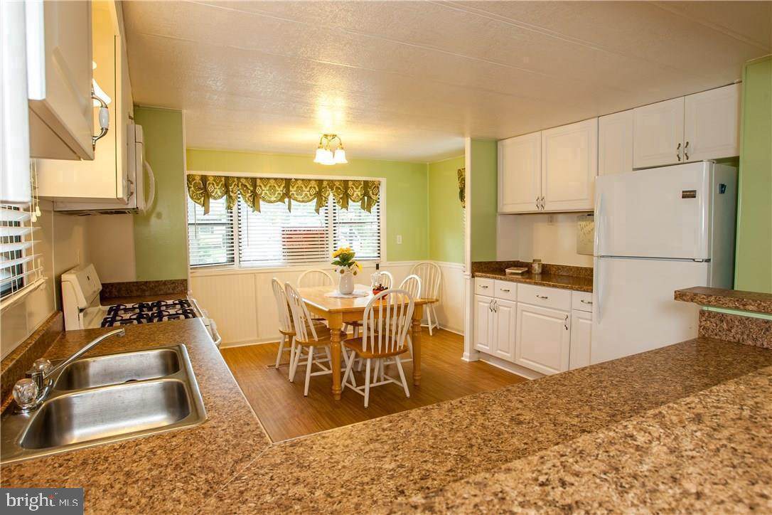 36296 Estate Drive - Photo 1