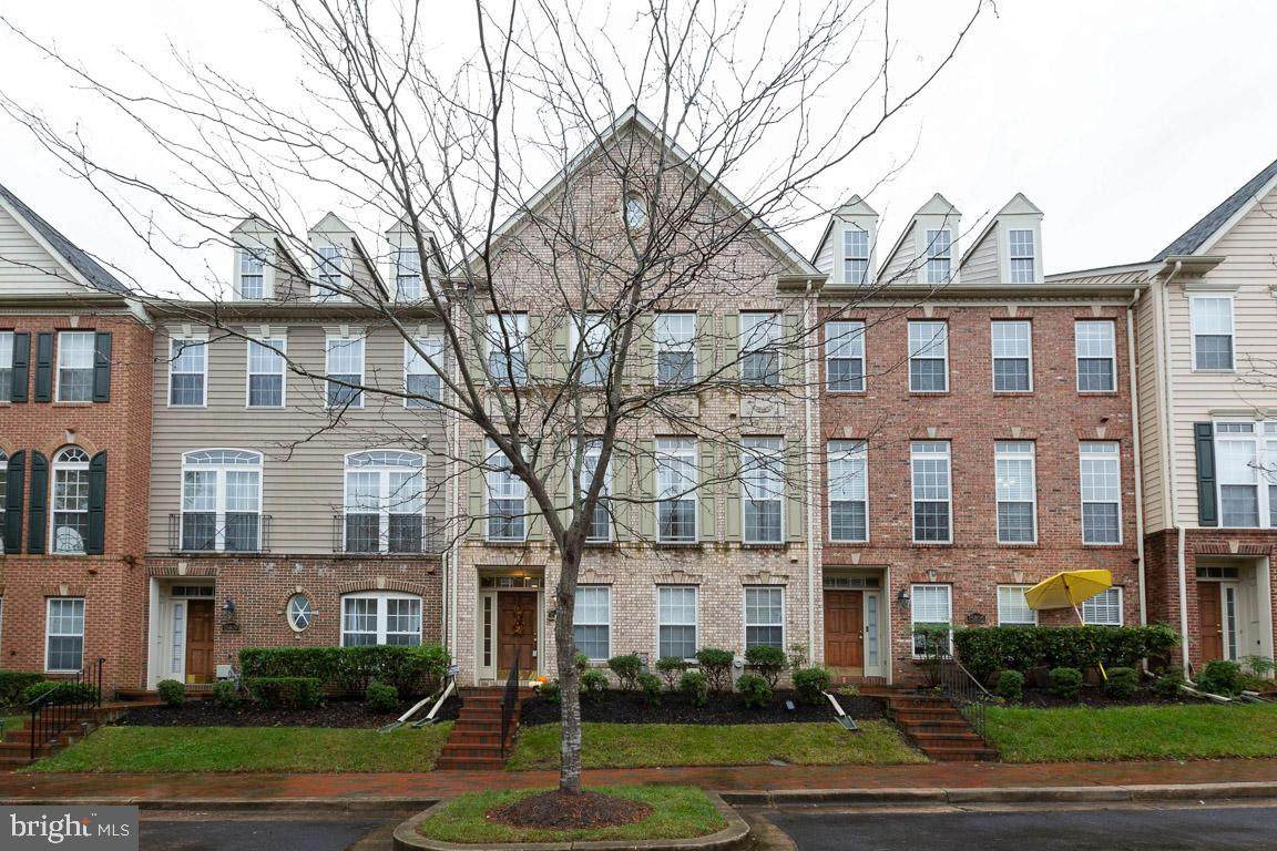 15807 Buxton Place - Photo 1
