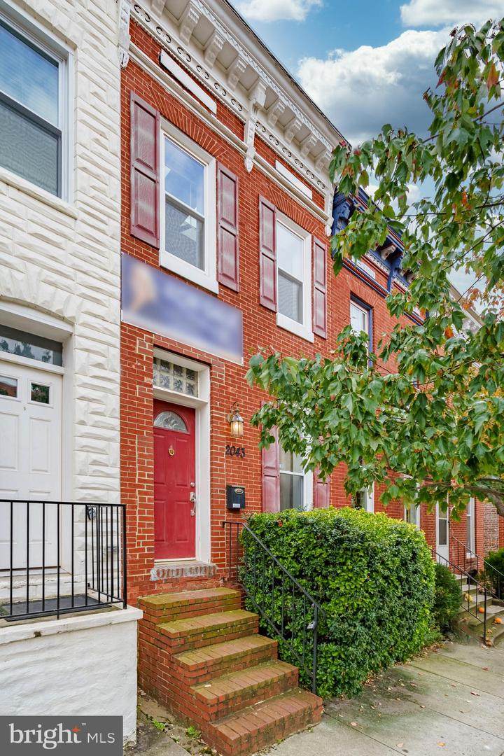 2043 Fairmount Avenue - Photo 1
