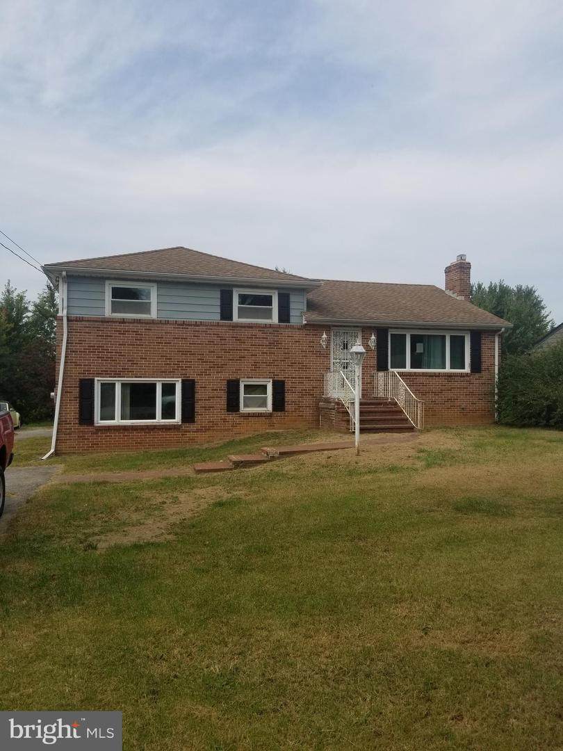 915 Sharon Avenue - Photo 1