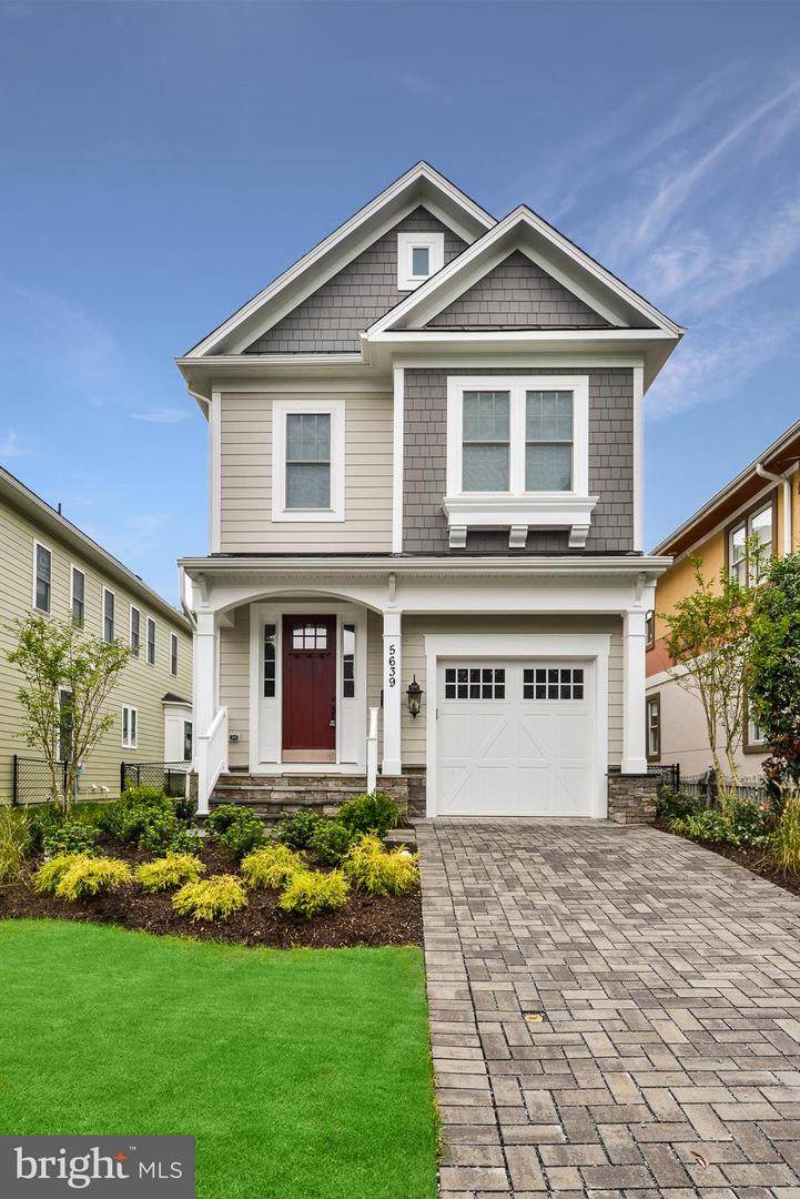 5639 7TH Street - Photo 1