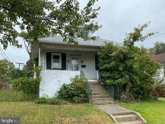 203 Cedar Avenue - Photo 1