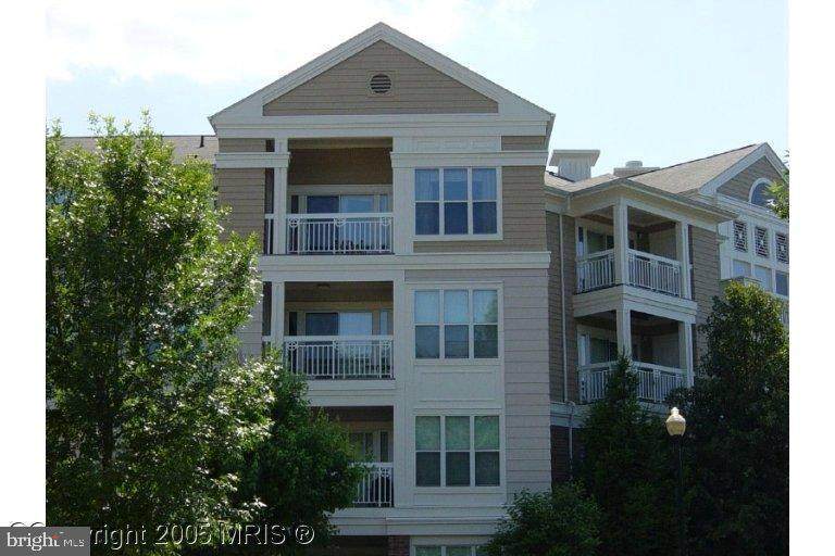 2204 Westcourt Lane - Photo 1