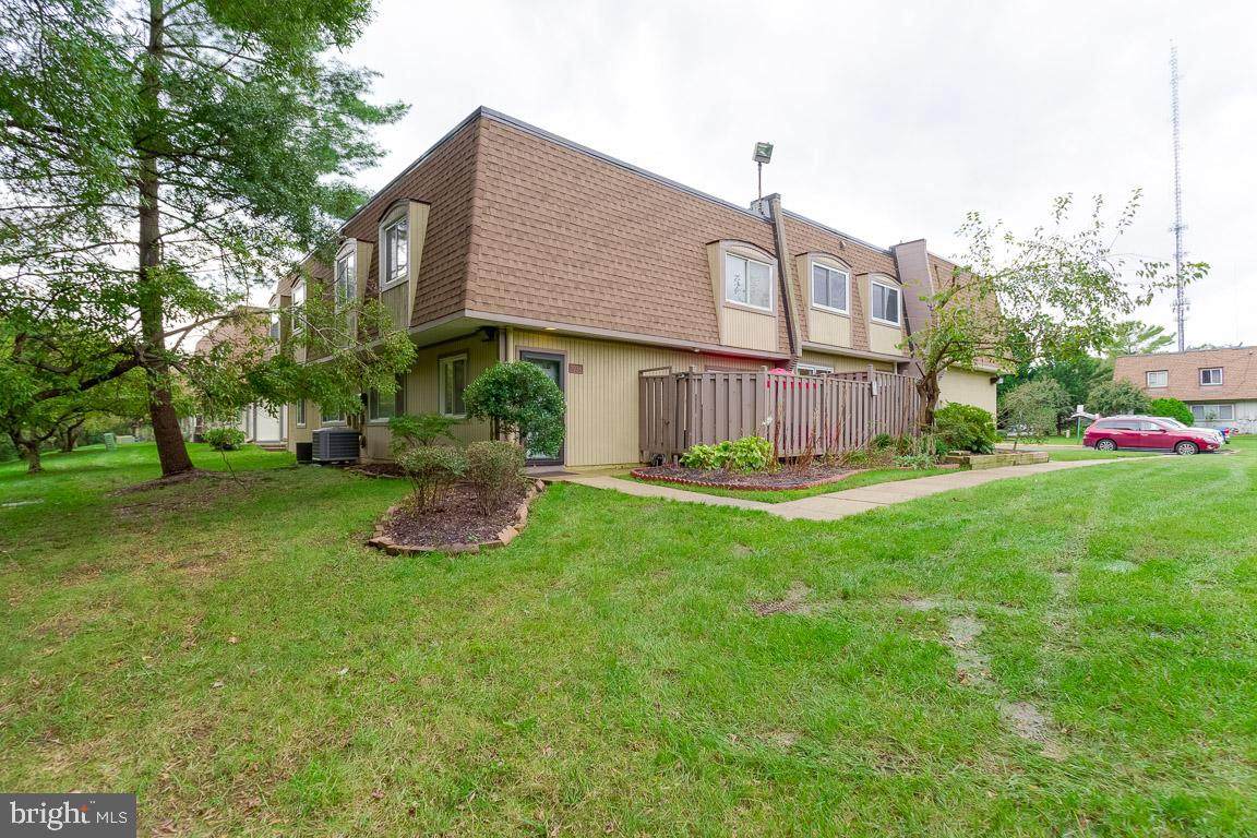 7936 Silverada Place - Photo 1
