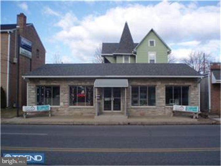 223 Chester Pike - Photo 1