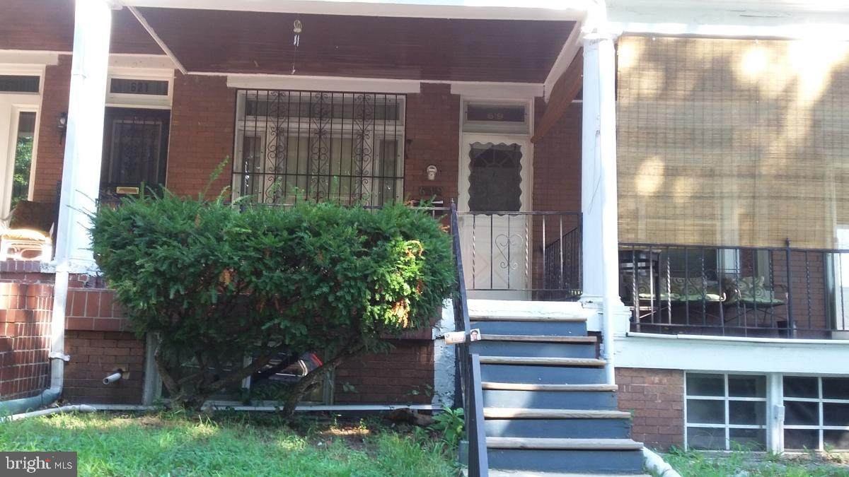619 Rosedale Street - Photo 1