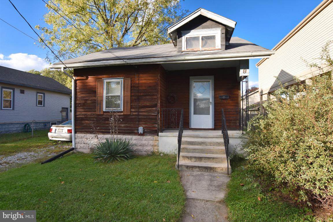 8 2ND Avenue - Photo 1