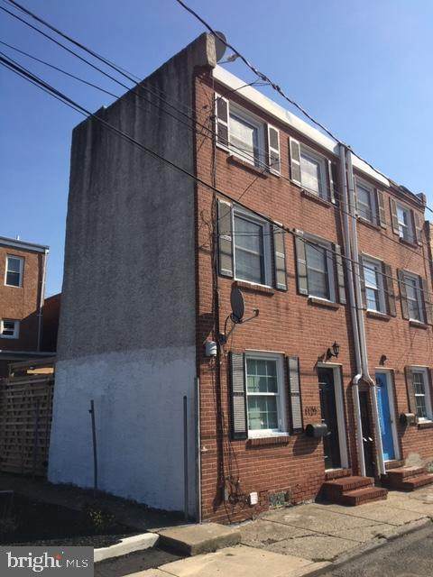 1129 Lee Street - Photo 1