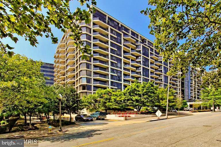 1530 Key Boulevard - Photo 1
