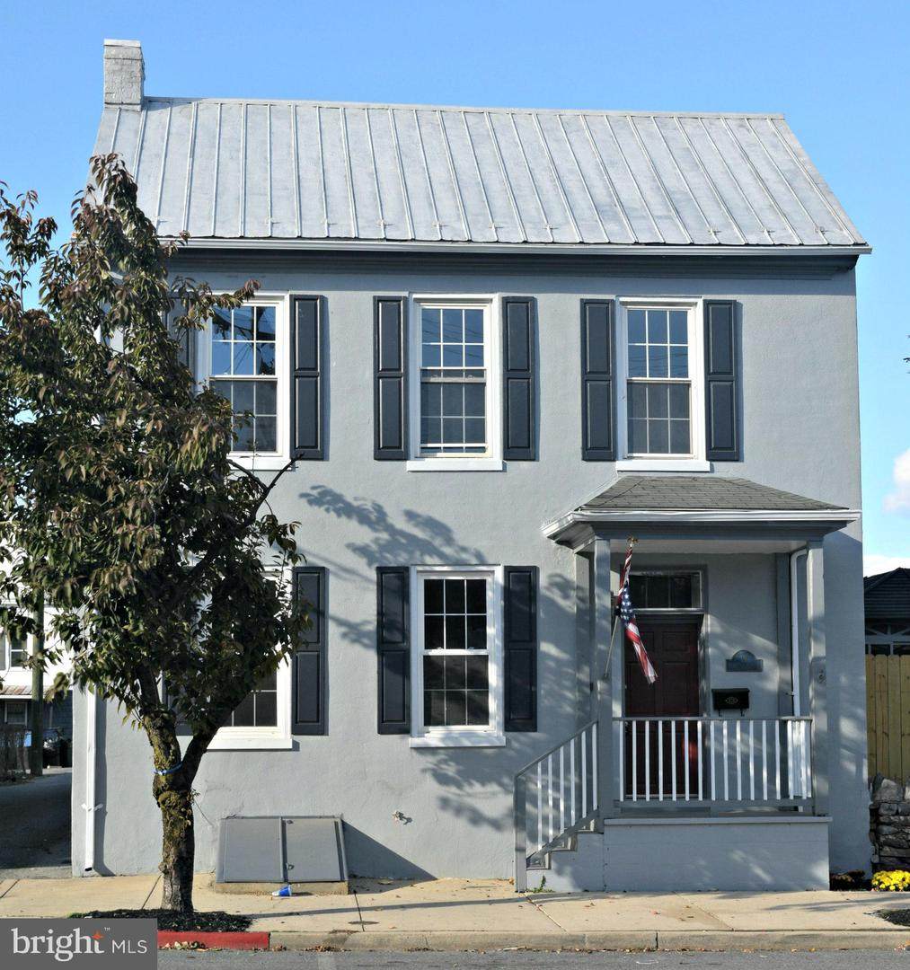 13 Potomac Street - Photo 1