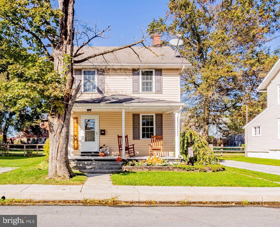 37 Slokom Avenue - Photo 1