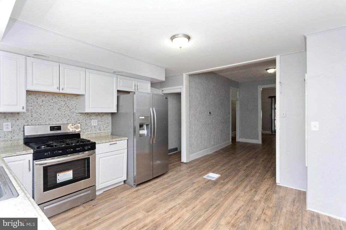 2427 Madison Street - Photo 1