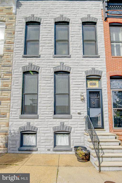 3204 Hudson Street - Photo 1