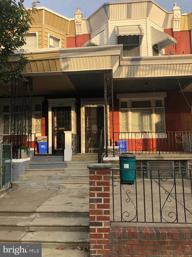5453 11TH Street - Photo 1