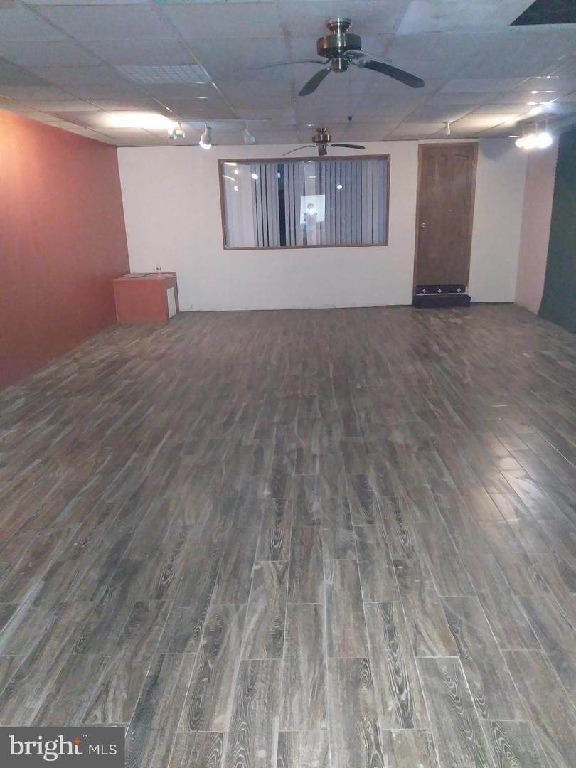 5615 Landover Road - Photo 1