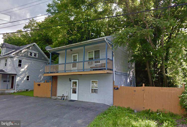 252 Independence Street - Photo 1