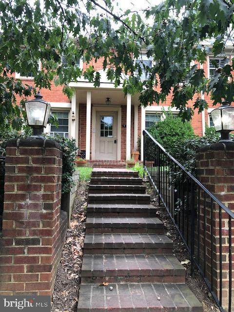 911 Church Street - Photo 1