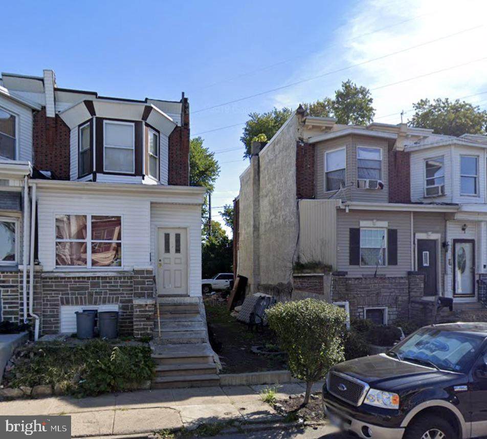 4929 16TH Street - Photo 1