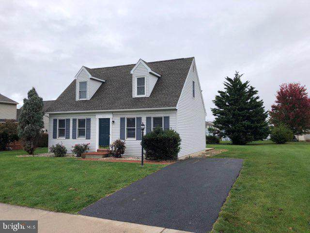 513 Woodstock - Photo 1