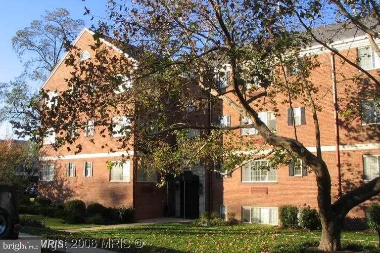 820-B Washington Street - Photo 1