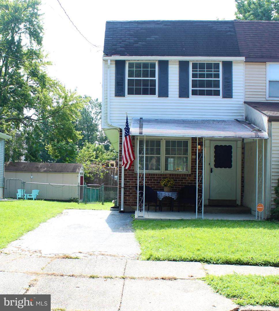 700 2ND Avenue - Photo 1