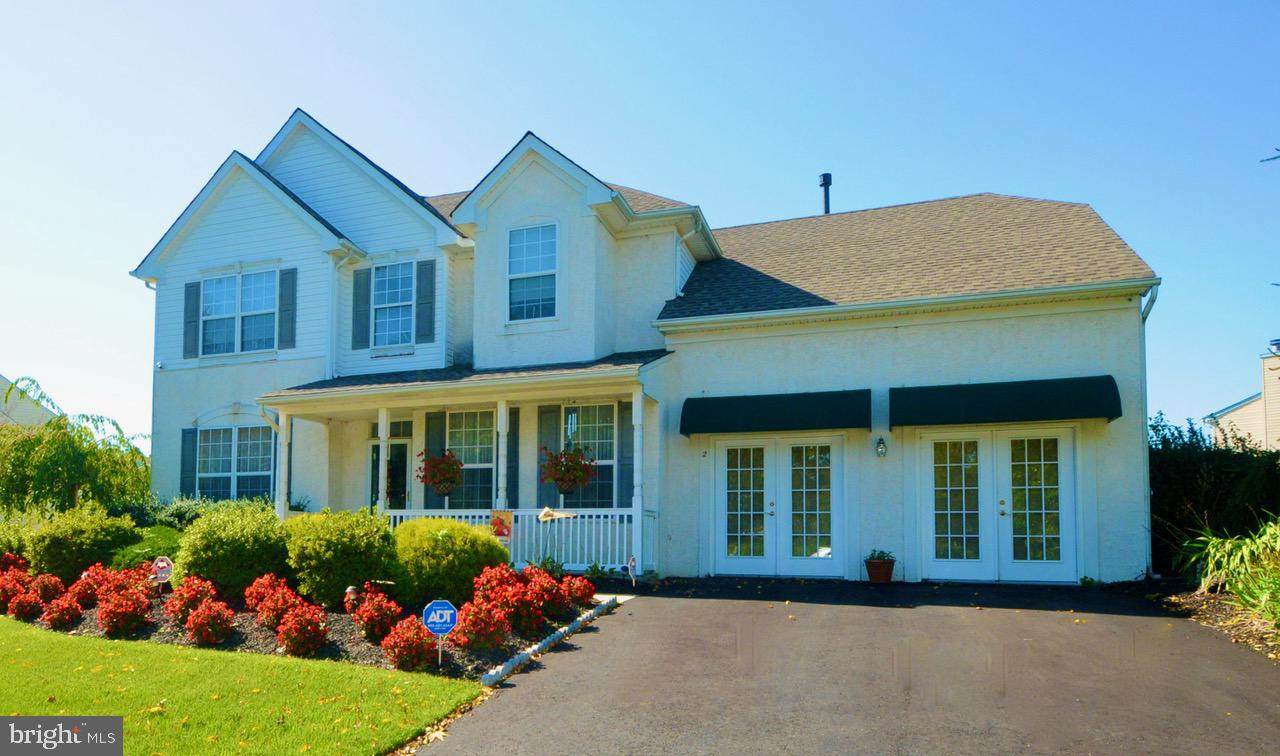 2 Silver Lane - Photo 1