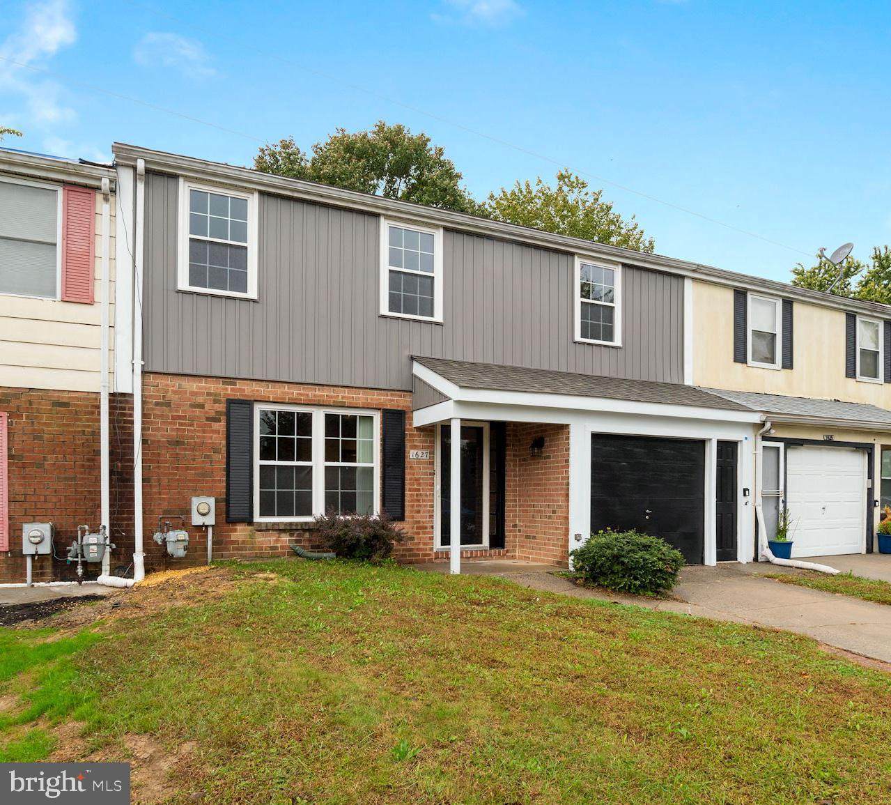 1627 Lawncrest Lane - Photo 1