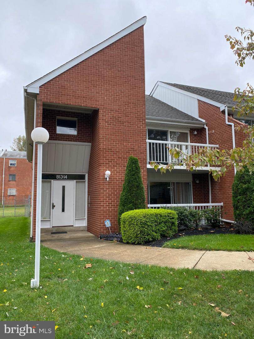 10113-15 Verree Road - Photo 1
