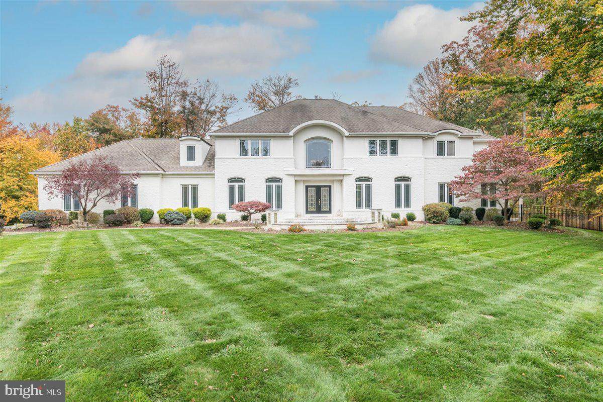 5 Lenape Court - Photo 1