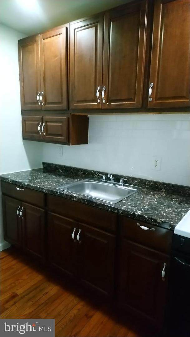 7112 Donnell Place - Photo 1