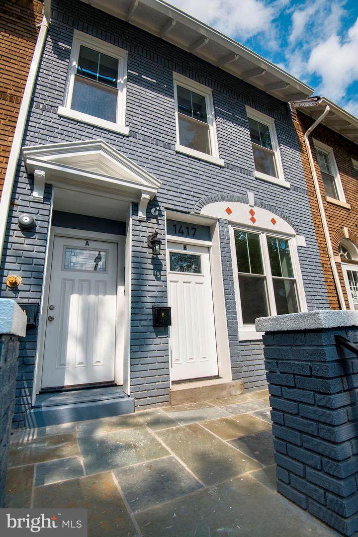 1417 Spring Road - Photo 1