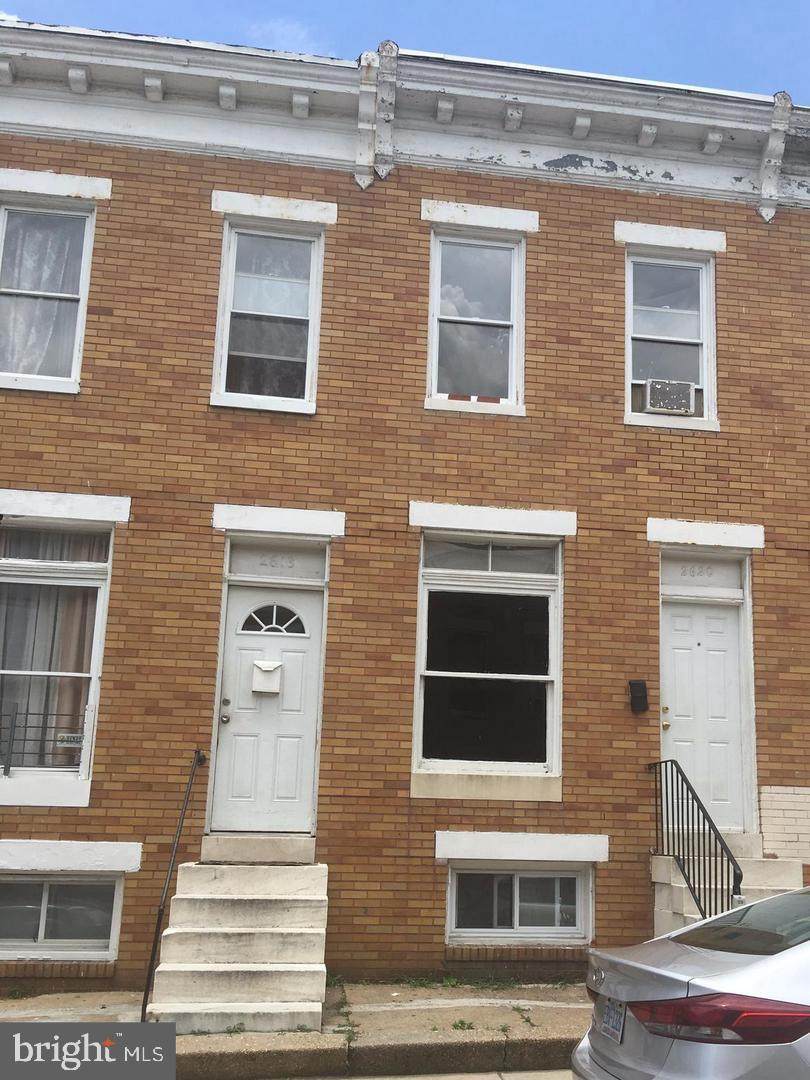 2620 Grogan Avenue - Photo 1