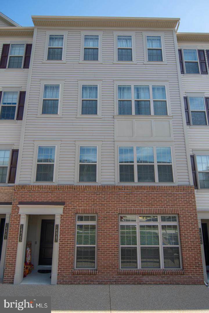 14847 Chrysler Court - Photo 1