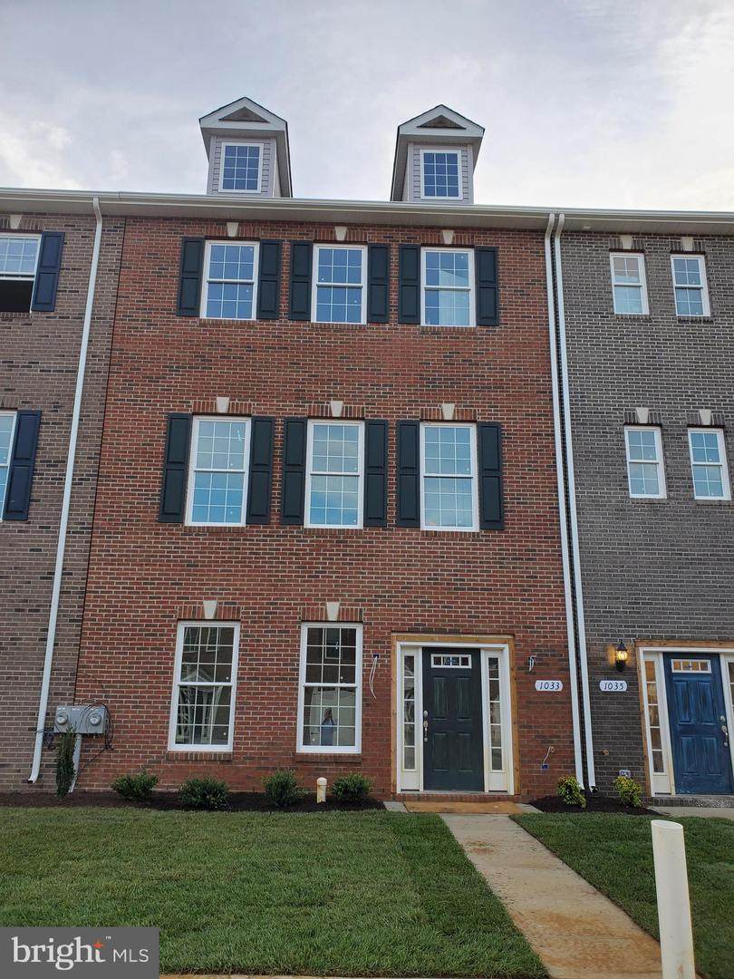 1013 Rye Dr. - Photo 1