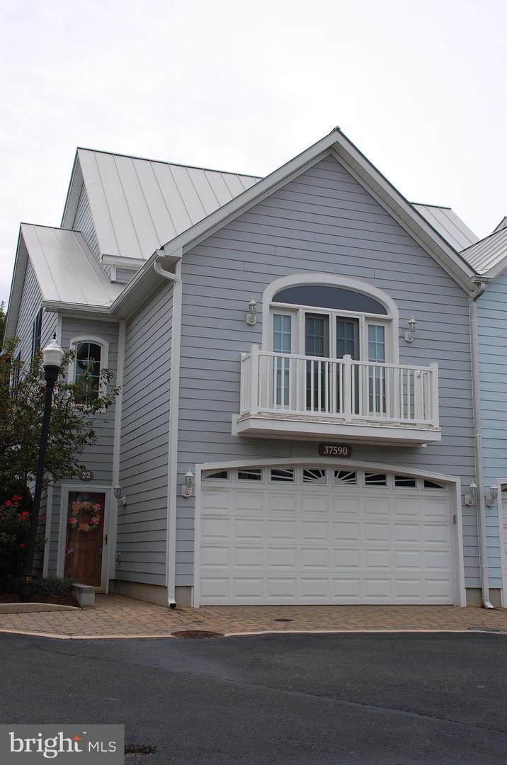 37590 Atlantic Street - Photo 1