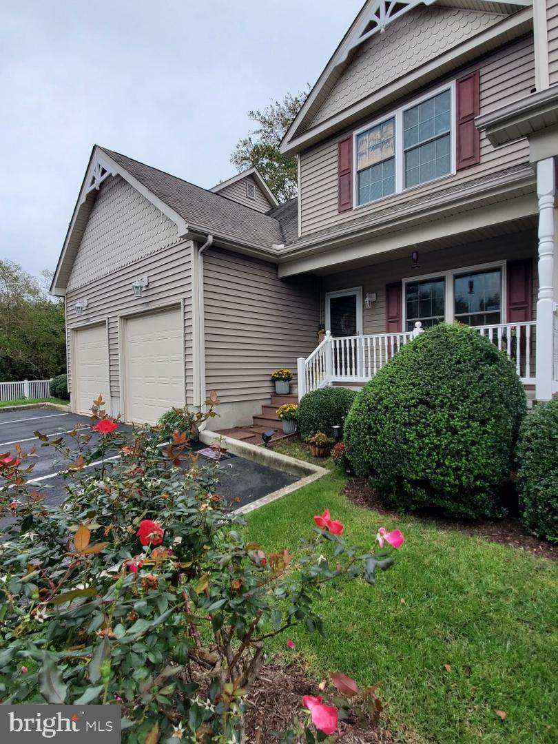 326 Williams Street - Photo 1