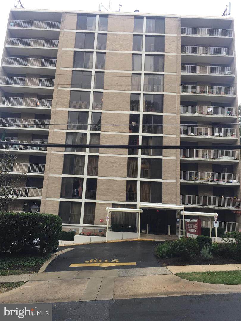 2100 Washington Avenue - Photo 1