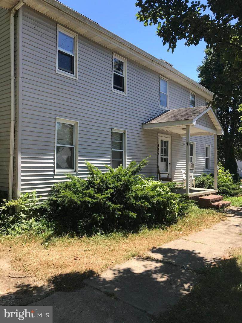 1086 Kings Highway - Photo 1