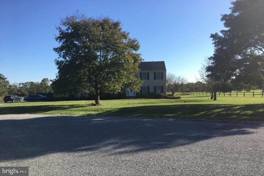 109 Saddle Court - Photo 1