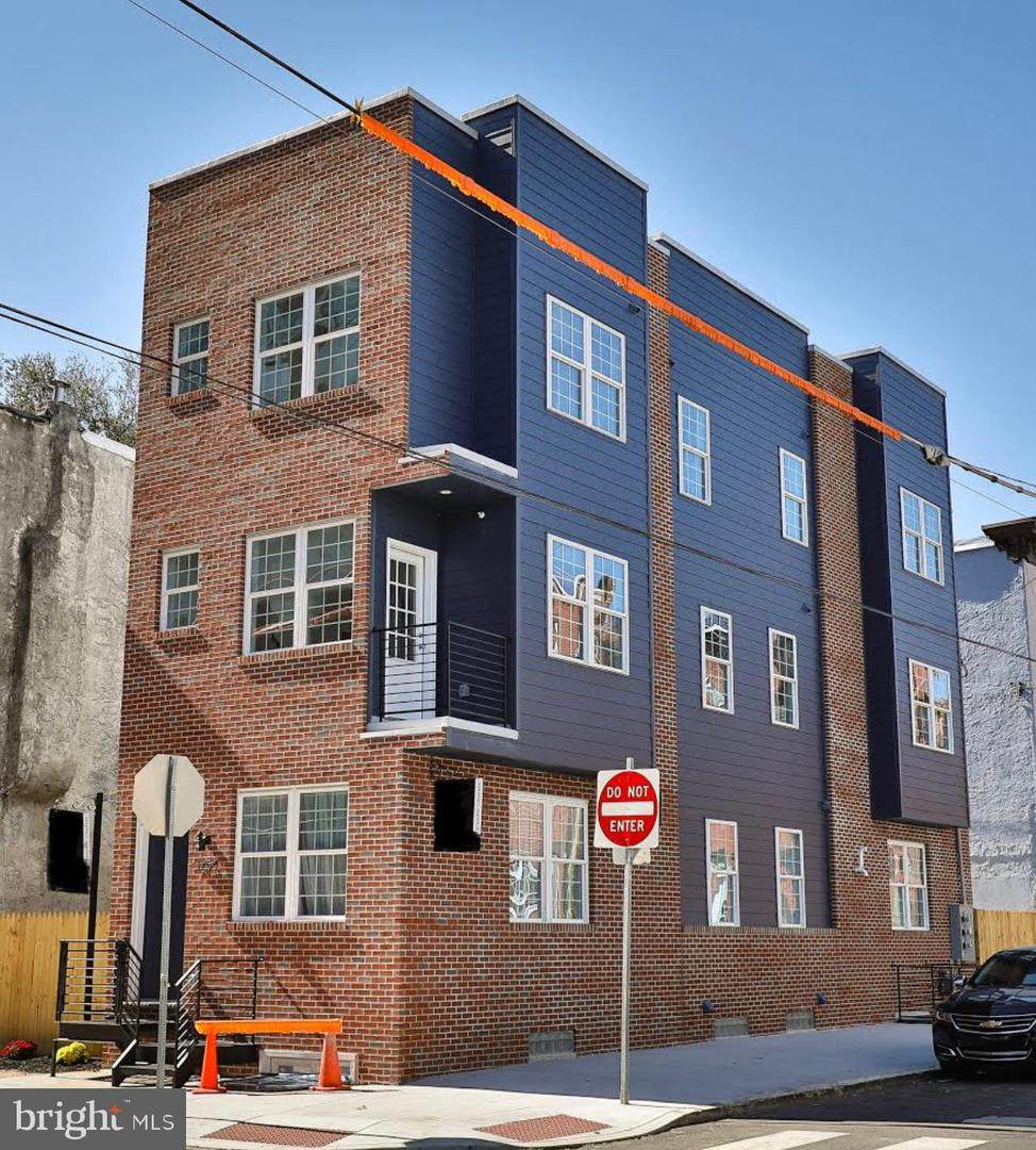 1254 18TH Street - Photo 1
