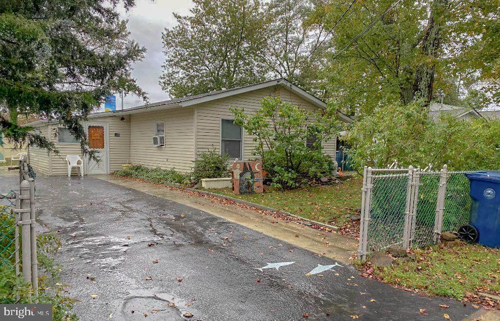 128 Zelus Street - Photo 1