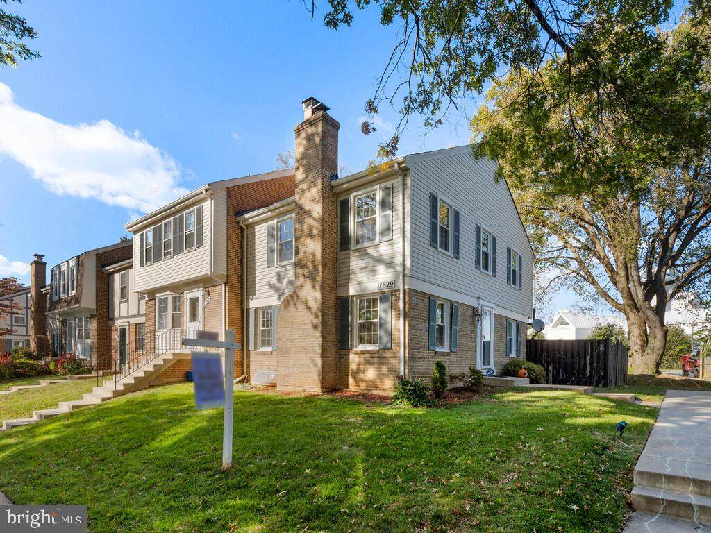 17829 Lochness Circle - Photo 1