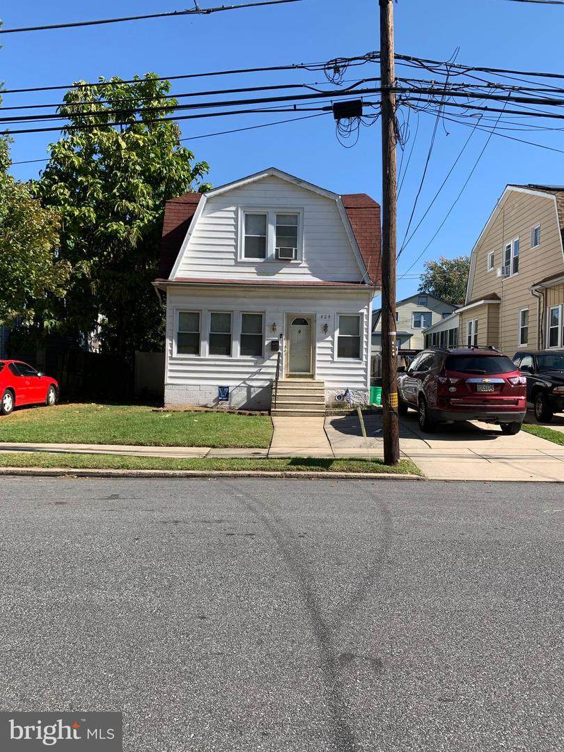 429 Garfield Avenue - Photo 1