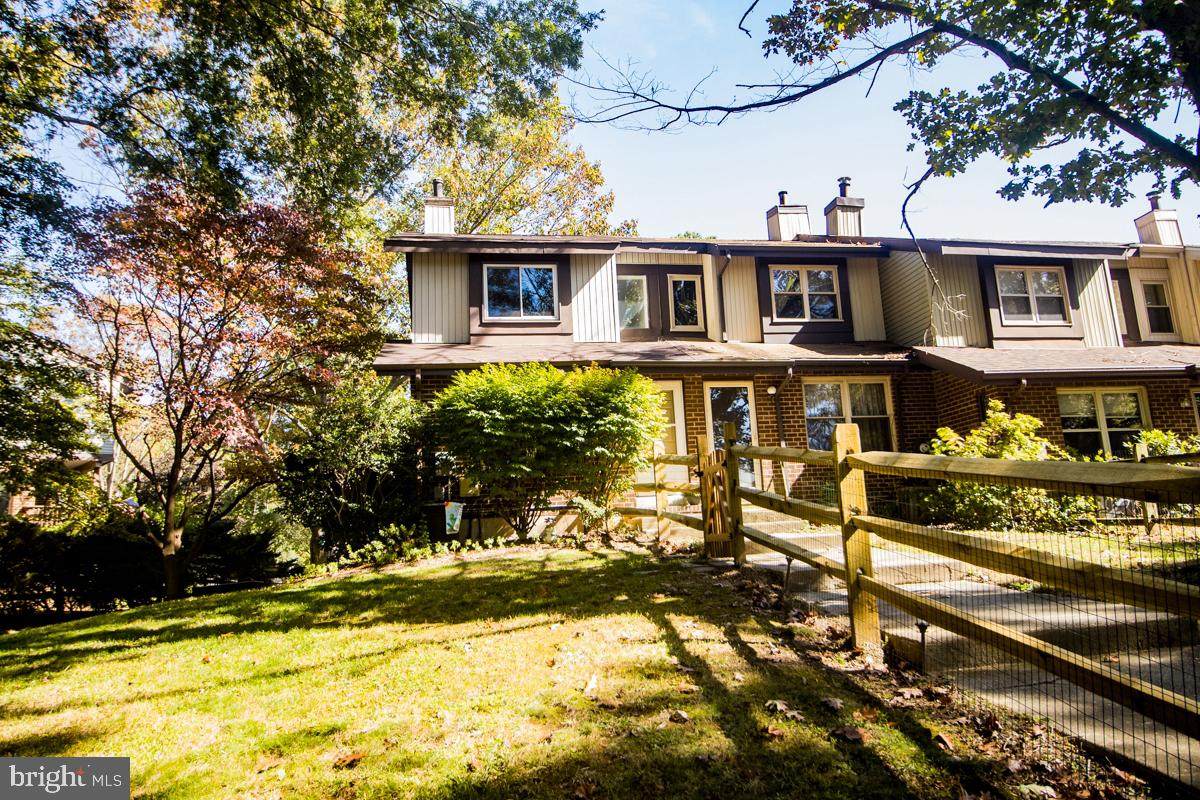 4931 Mermaid Boulevard - Photo 1