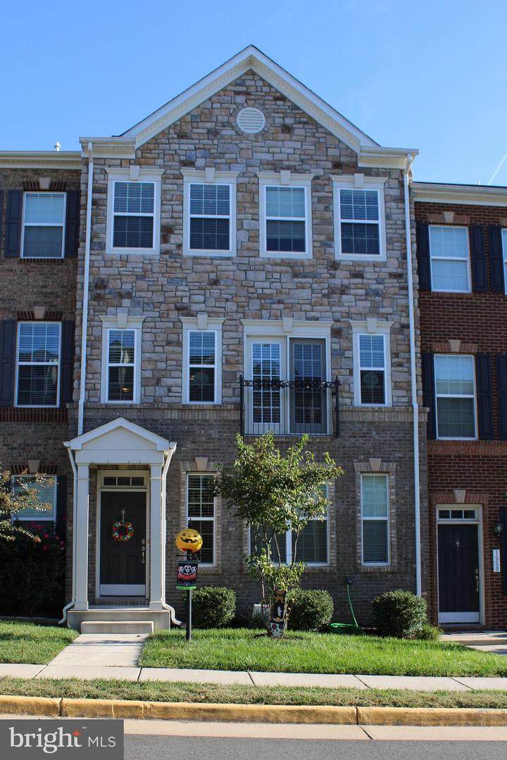 1548 Kinnaird Terrace - Photo 1