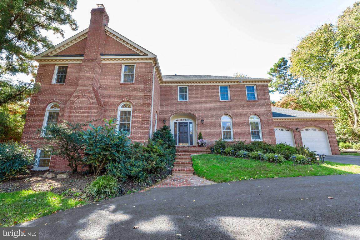 8007 Algarve Street - Photo 1