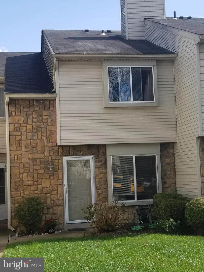 58 Teal Court - Photo 1