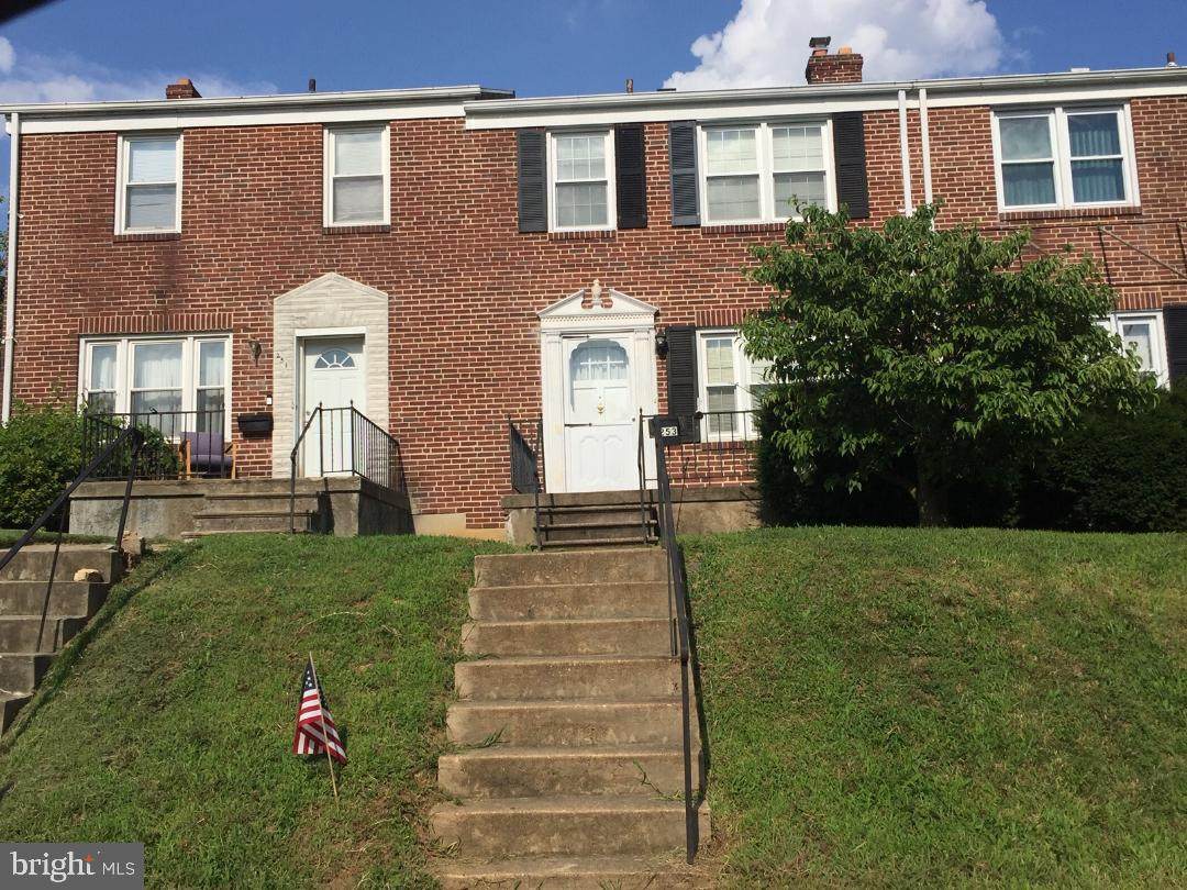 253 Medwick Garth - Photo 1