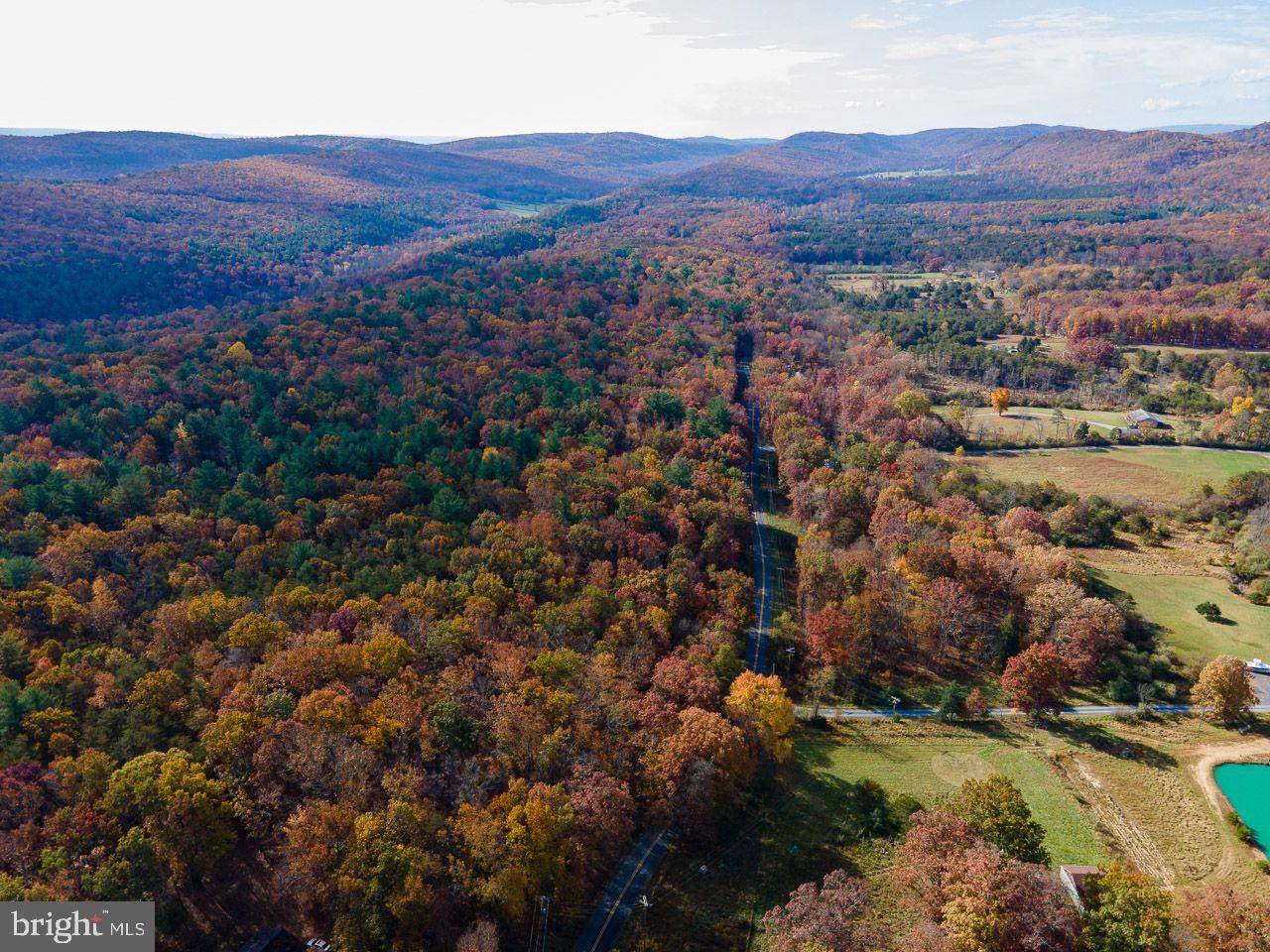 20 Quaker Trail - Photo 1