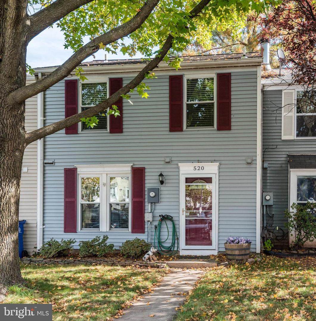 520 Riggs Court - Photo 1